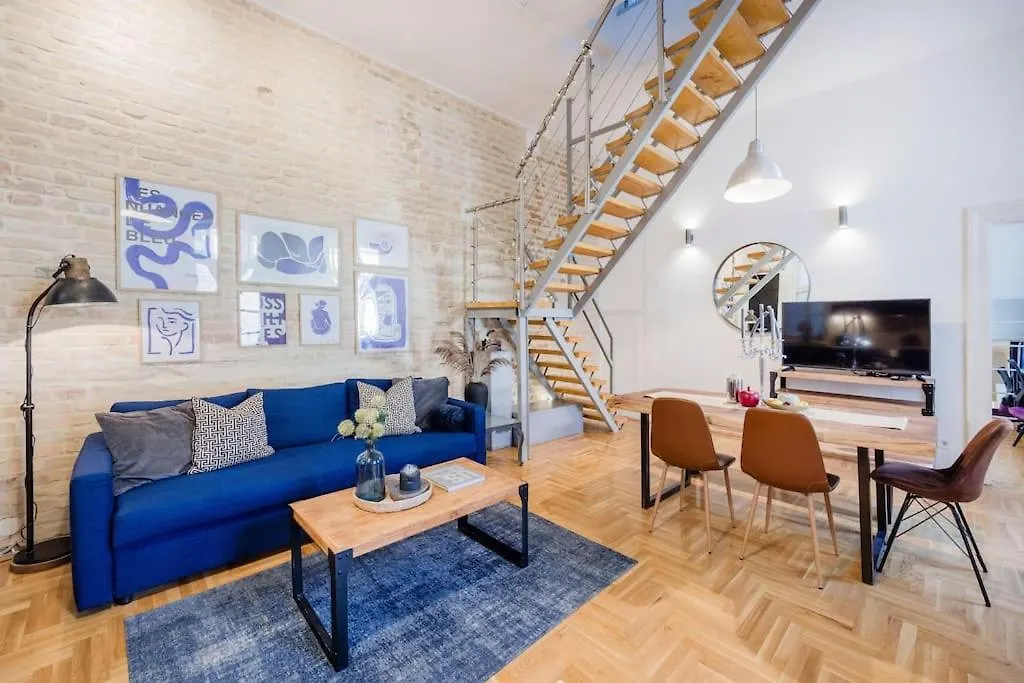 Apartment Wellness Duplex Penthouse Sauna & Jacuzzi-Heart Of City Budapest