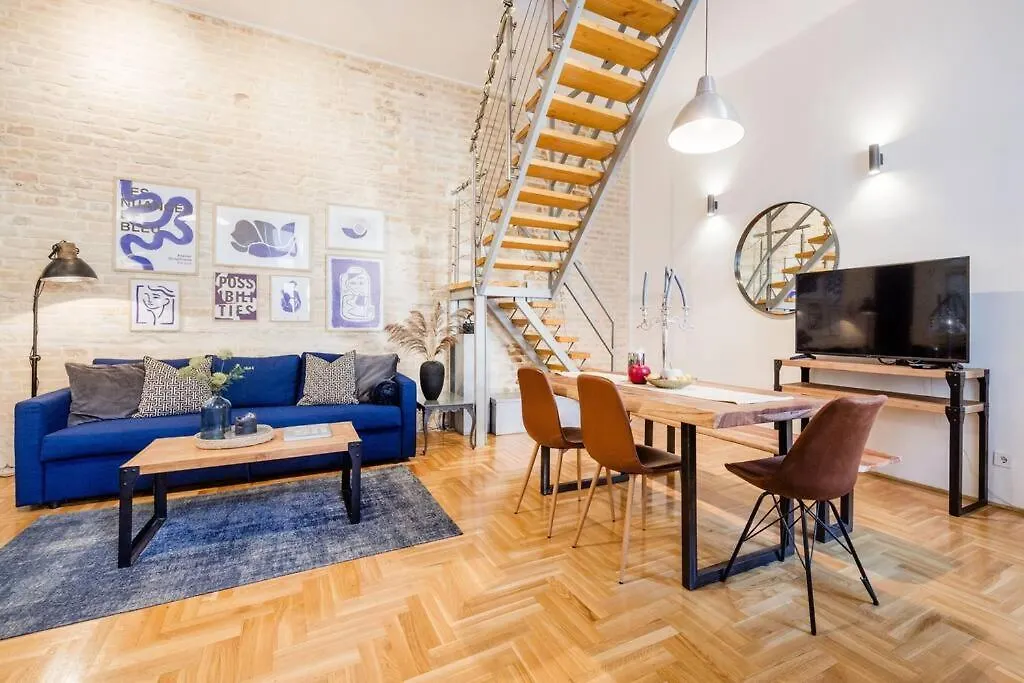 Apartment Wellness Duplex Penthouse Sauna & Jacuzzi-Heart Of City Budapest